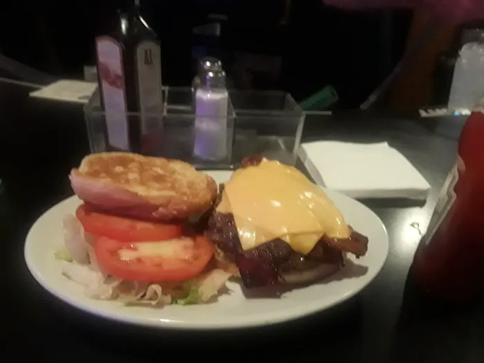 Mulligan's Fireside Pub Picture 5