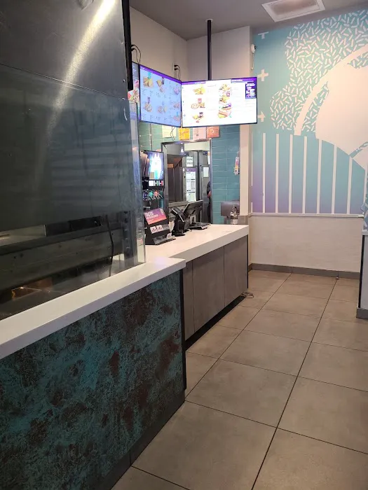 Taco Bell Picture 3
