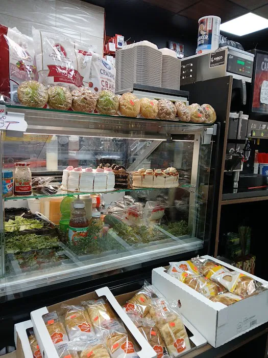 A&K GOURMET DELI Picture 7