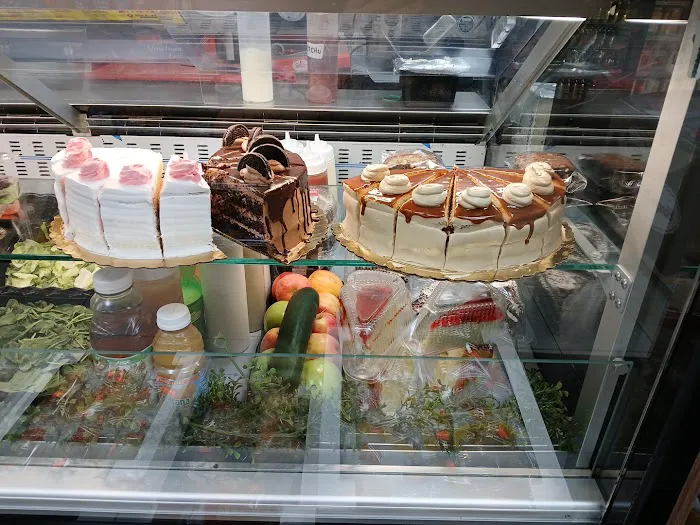 A&K GOURMET DELI Picture 8