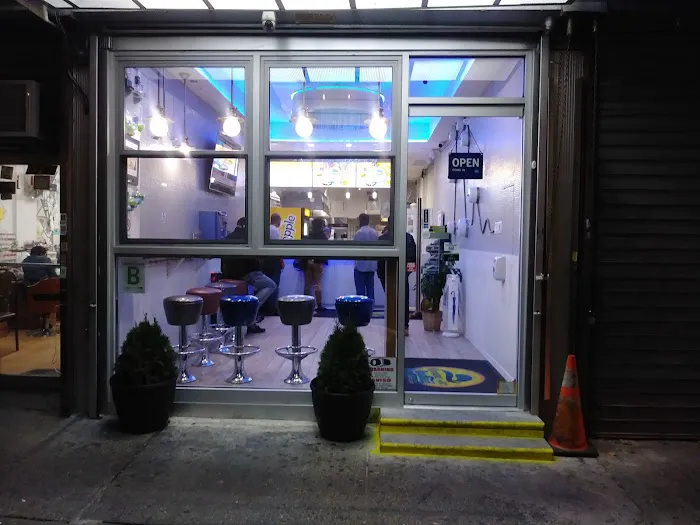 Rocatone Seafood Restaurant Picture 4