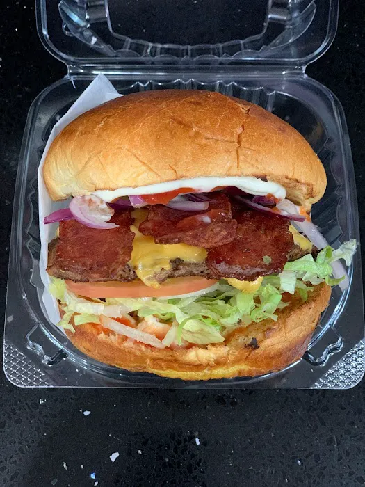 Sally's Gourmet Deli Picture 4