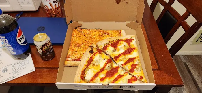 Luigi's Pizza & Pasta Picture 4