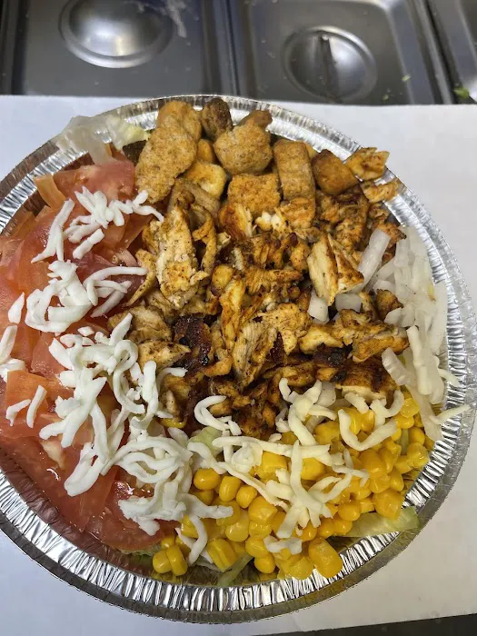 Flipper Deli & Grocery Store Picture 4