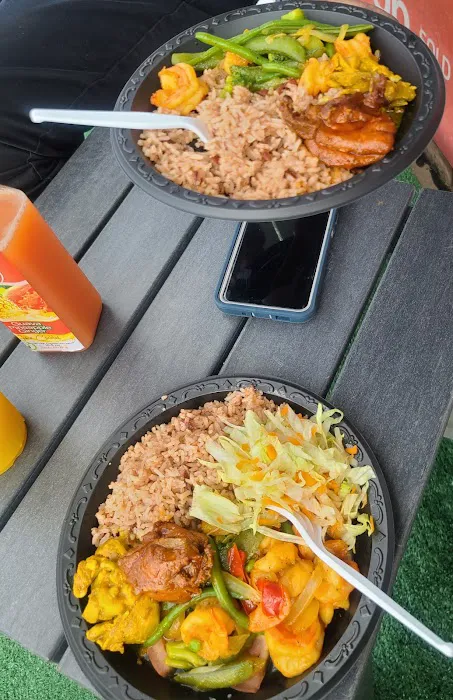 Caribbean Mix Natural Juice Bar & Grill Picture 10