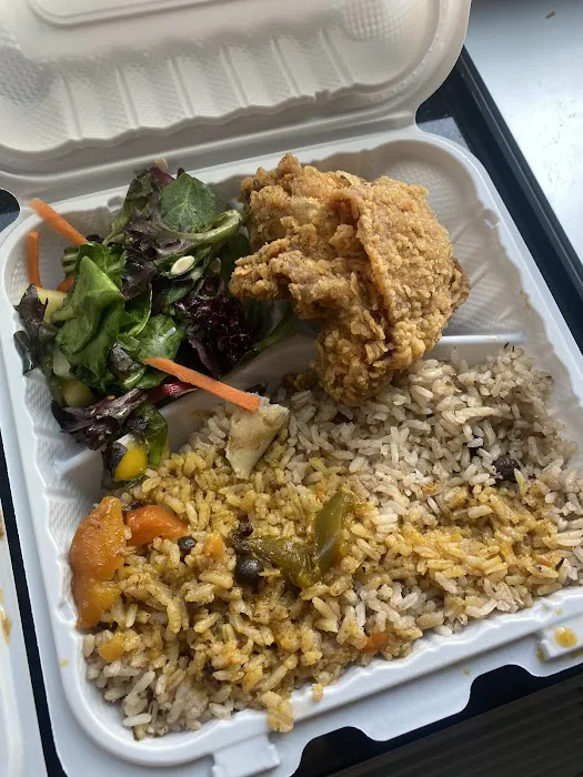 Caribbean Mix Natural Juice Bar & Grill Picture 4