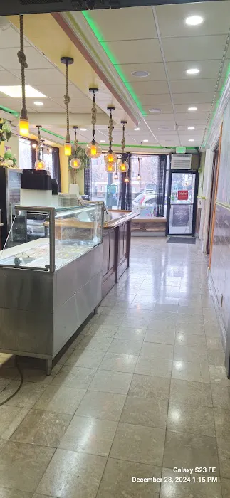 Caribbean Mix Natural Juice Bar & Grill Picture 1