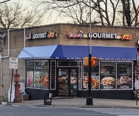 Dolphin's Gourmet Deli