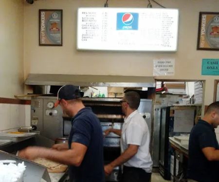 Gino's Pizzeria