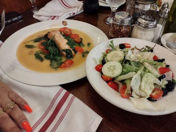 Silvio's Italian Restaurant & Pizzeria Picture 4
