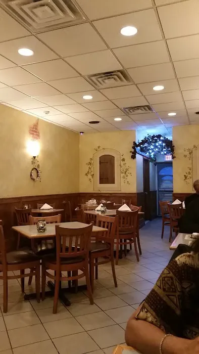 Silvio's Italian Restaurant & Pizzeria Picture 3