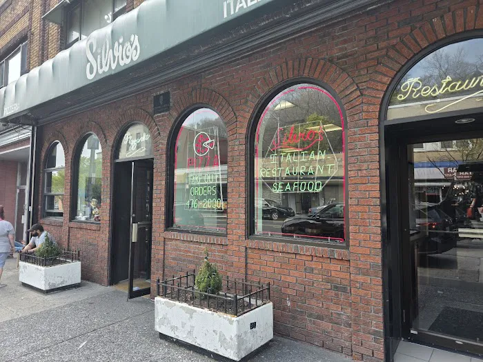 Silvio's Italian Restaurant & Pizzeria Picture 7