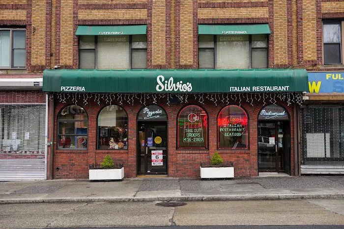Silvio's Italian Restaurant & Pizzeria Picture 10