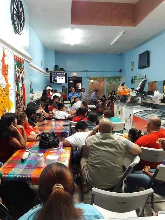 Paleteria y Jugos Pueblo Picture 6