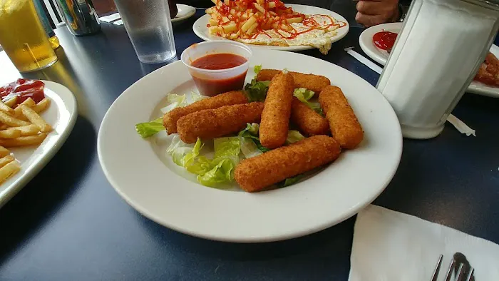 George's Diner Picture 2
