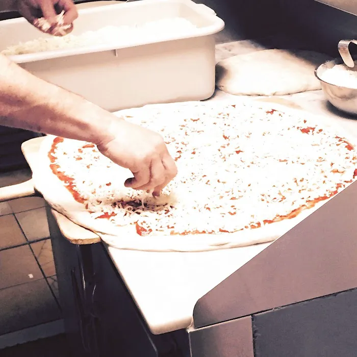 Ljubo's Pizza Picture 7