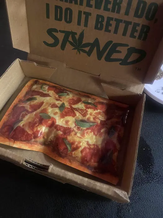 Eighths Pizza (Bronx) Picture 9
