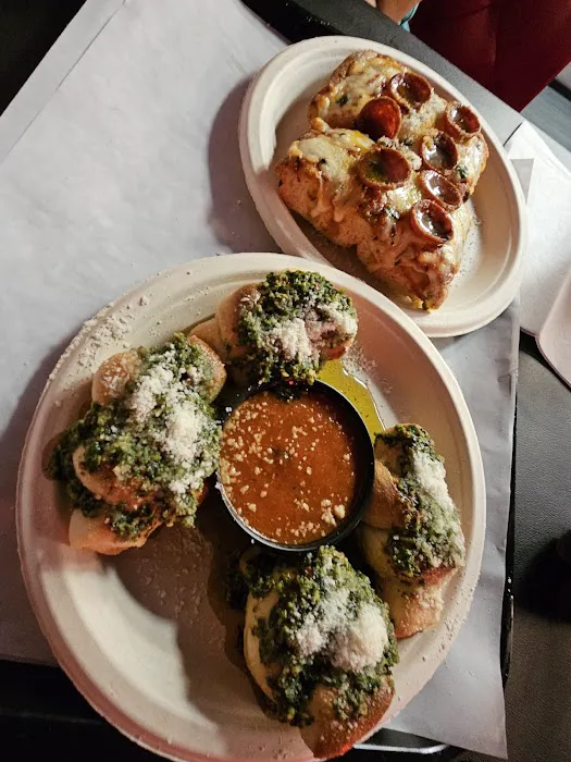 Eighths Pizza (Bronx) Picture 8