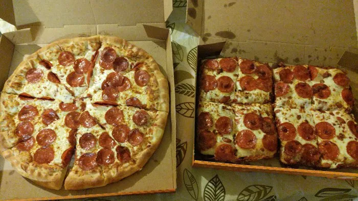 Little Caesars Pizza Picture 6