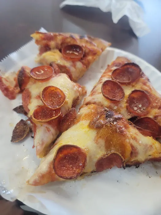 Cestra's Pizza III Picture 3