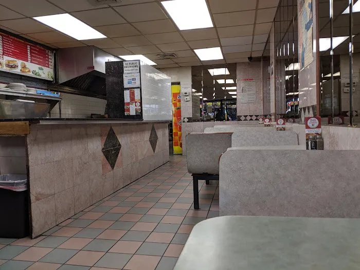 241/Resturant Picture 5