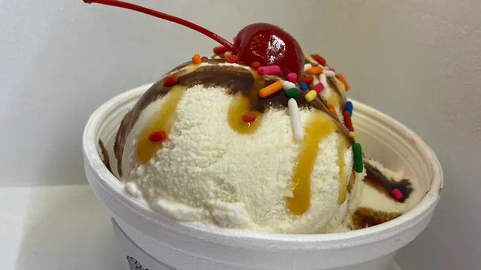 4th Ave ice cream Picture 1