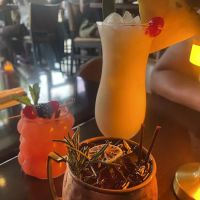 Drips Restaurant and Lounge ico
