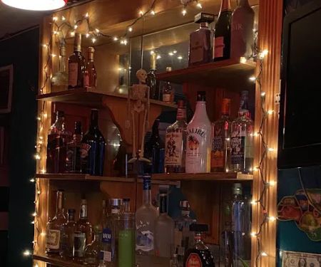 Yard Grill & Bar