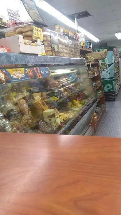 Pitman Grocery & Deli Picture 5