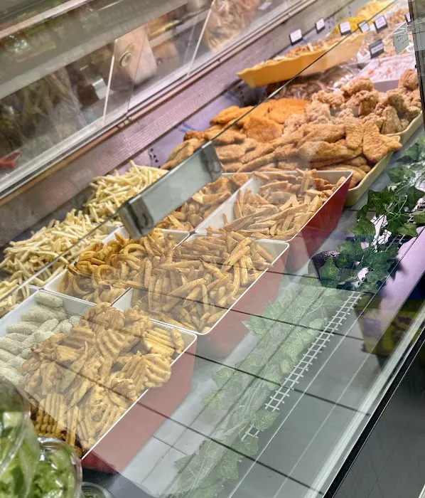 Olive’s Food Market Picture 3