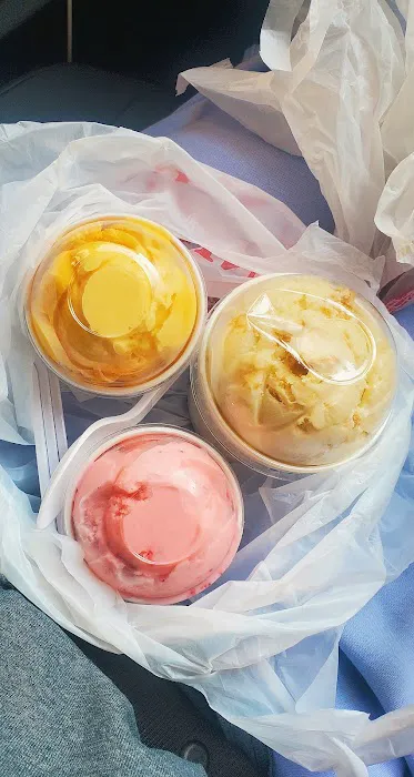 The Ice Cream Shop Picture 1