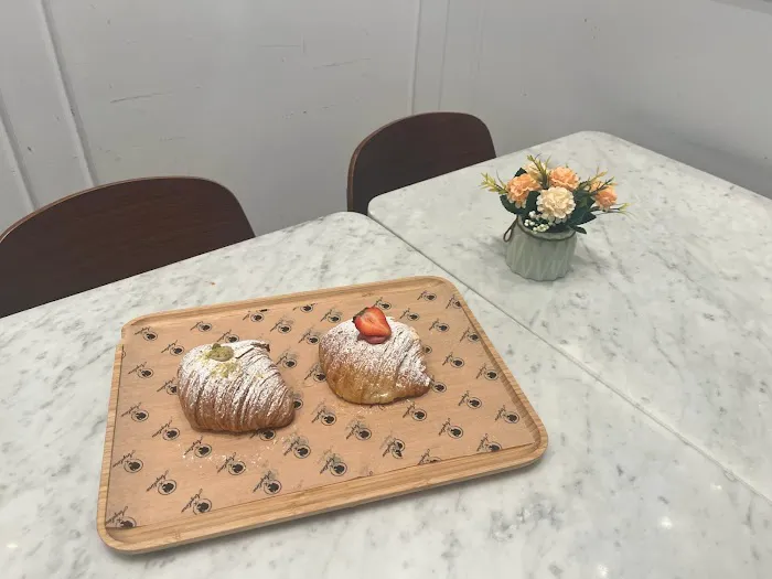 Angelina Bakery - Fort Lee Picture 6