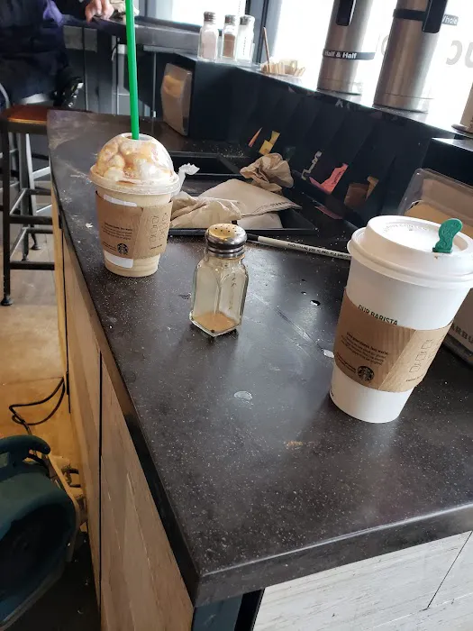 Starbucks Picture 8