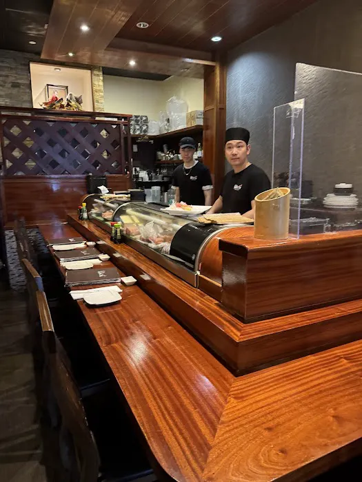 Hachi Sushi Picture 2