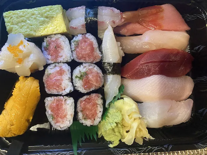 Hachi Sushi Picture 4