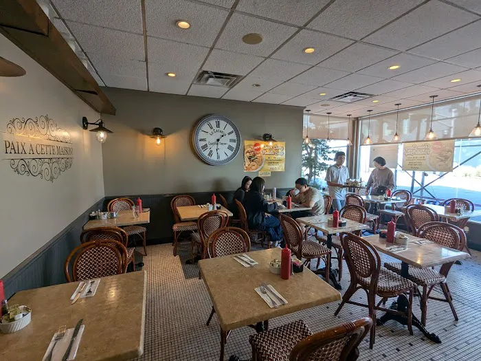 Eggty 8 Cafe Picture 1