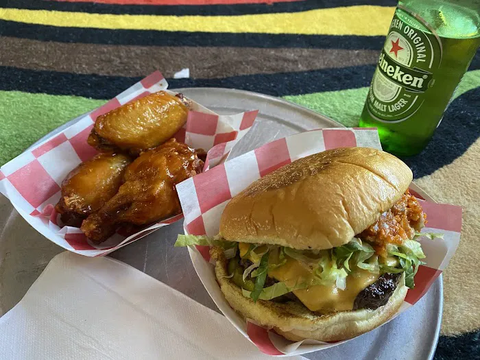 Burger Play Picture 1