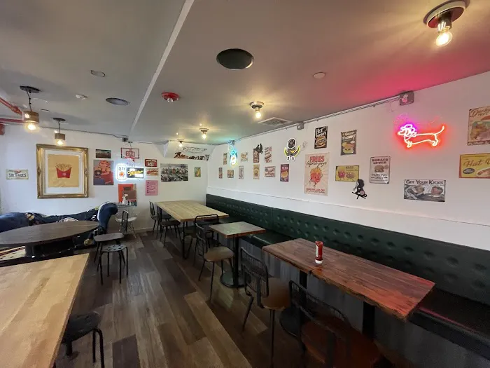 Burger Play Picture 4