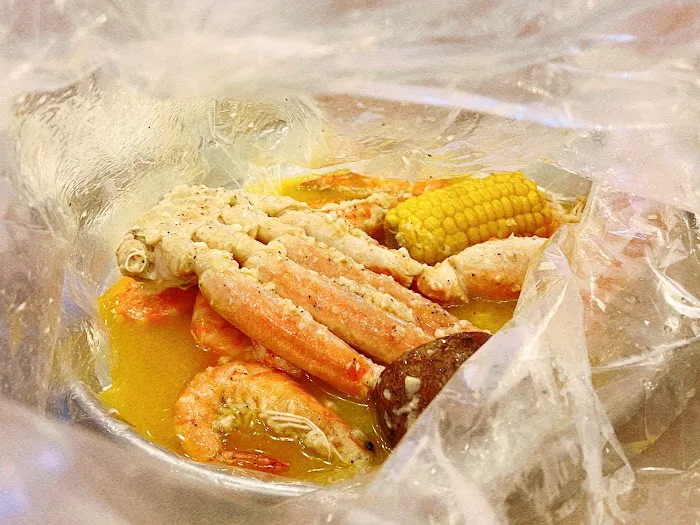 Dancing Camaron Cajun Seafood Boil Picture 9