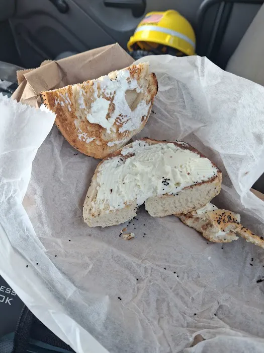 Lemoine Hot Bagels & Deli Picture 8