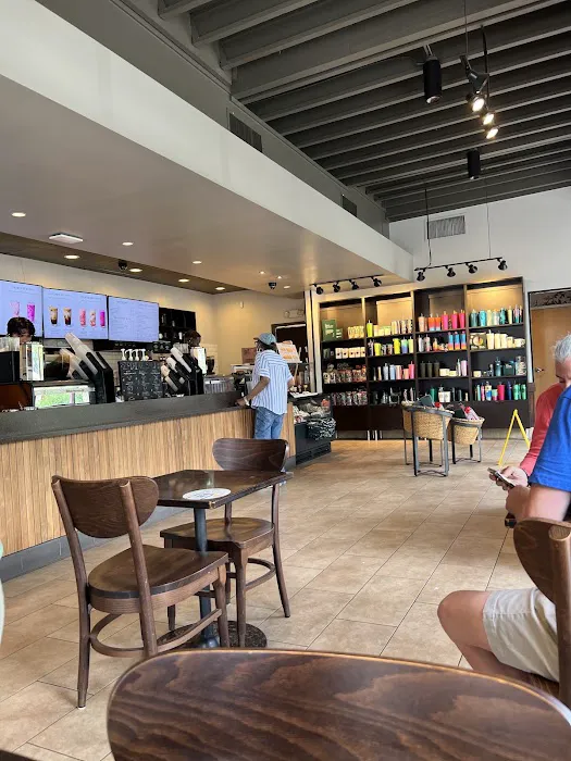 Starbucks Picture 10