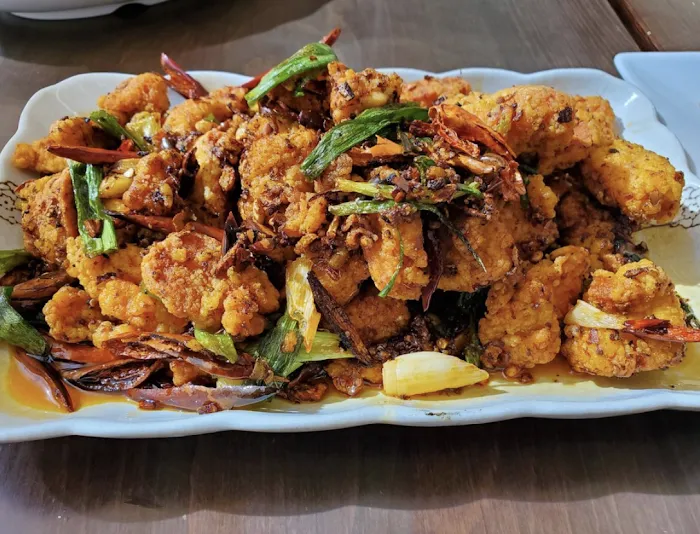 ShangHai Restaurant+ZhangLiang Spicy Hot Pot 张亮麻辣烫 Picture 2