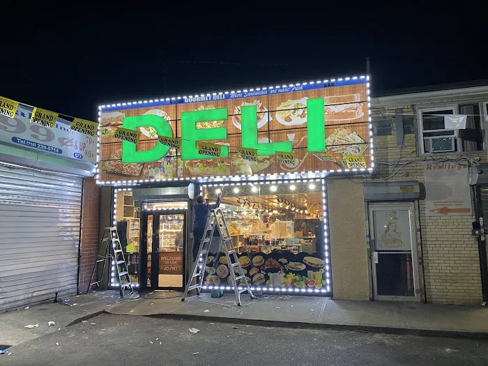 5 Kings Deli Picture 1