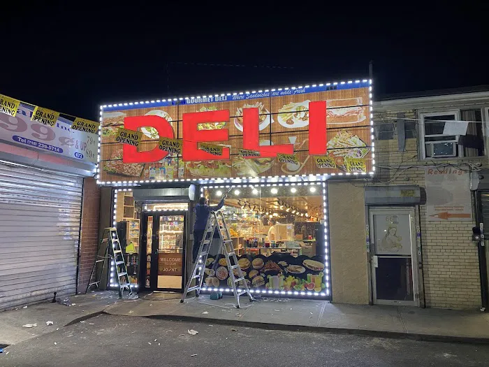 5 Kings Deli Picture 4