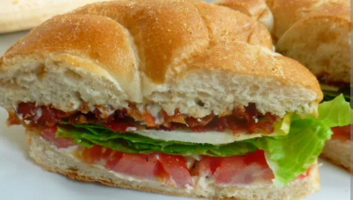 77 Swiper Deli Picture 1