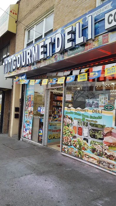 77 Swiper Deli Picture 8