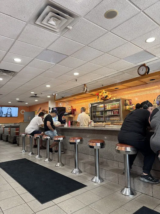 Shore Haven Diner Picture 5