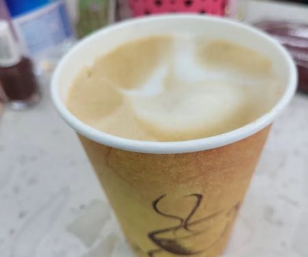 Light & Sweet Coffee and Ice Cream Parlor