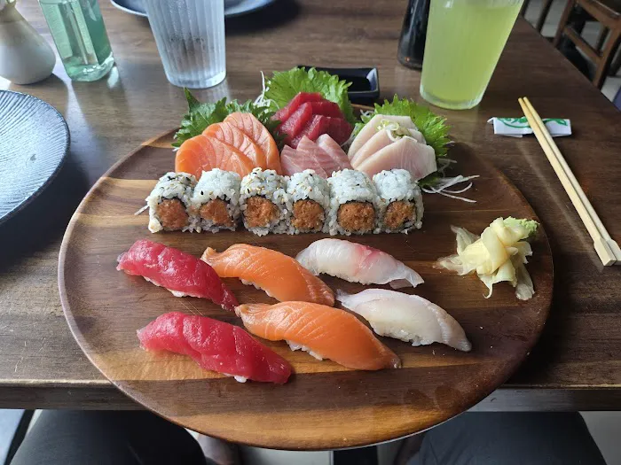 Sugi Sushi Picture 7