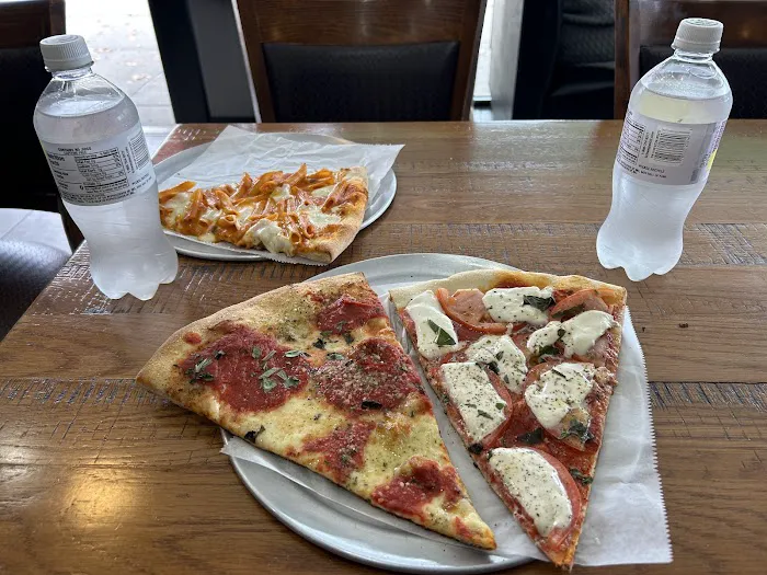Cestra's Pizza Picture 6